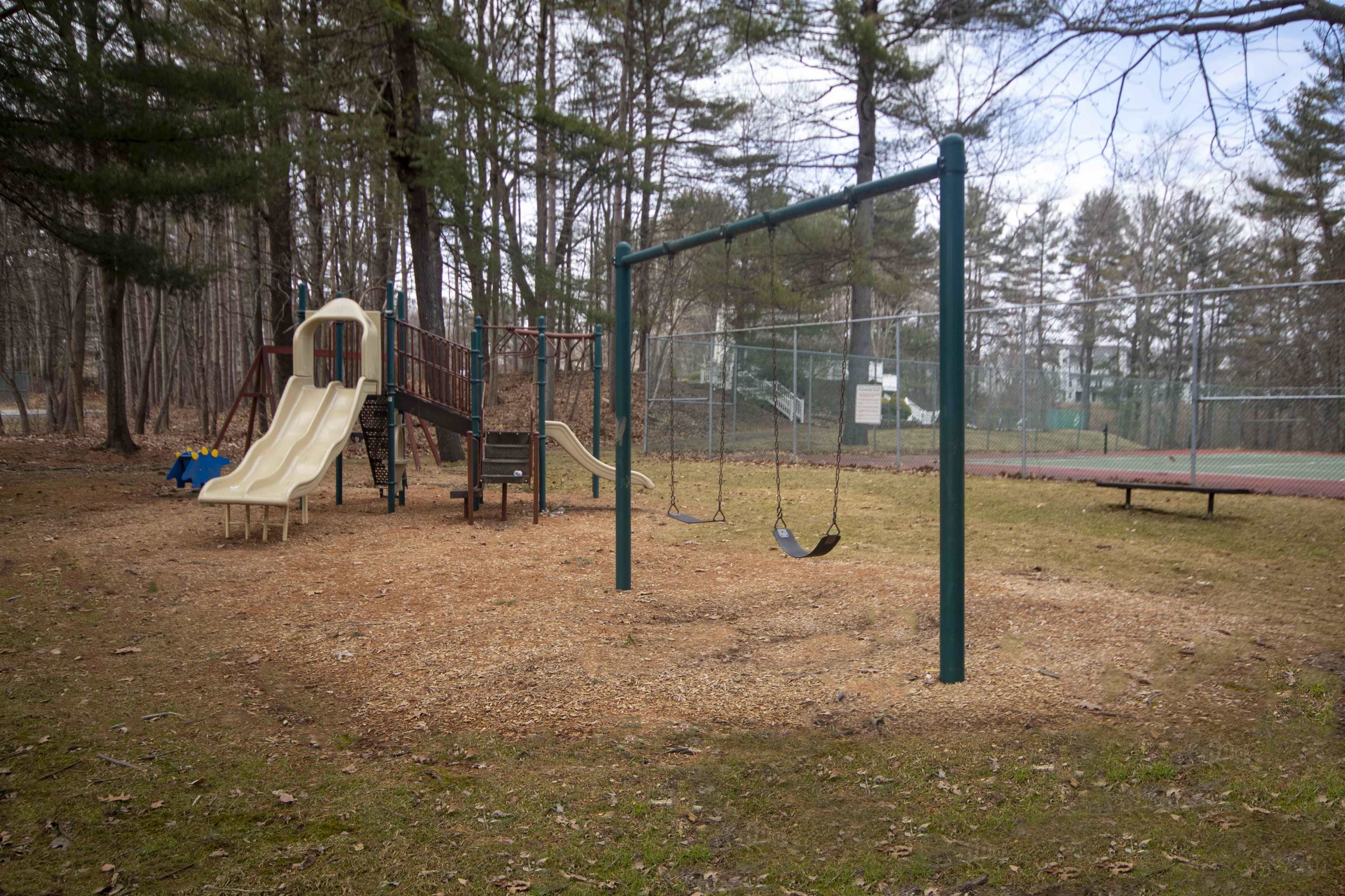 361 Winding Pond Road, Unit 361 Londonderry, NH 03053 - Photo 37 of 39