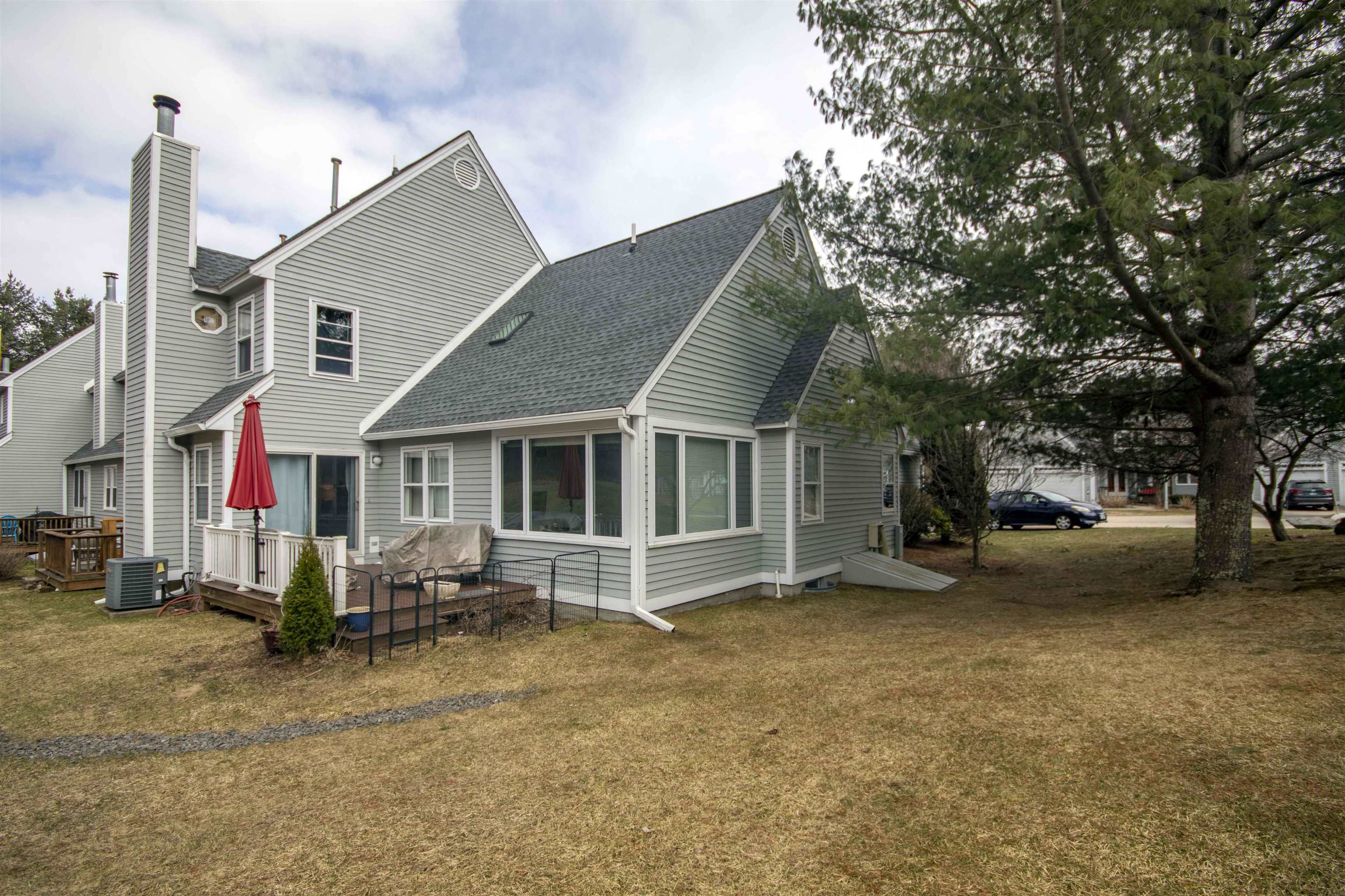 361 Winding Pond Road, Unit 361 Londonderry, NH 03053 - Photo 5 of 39