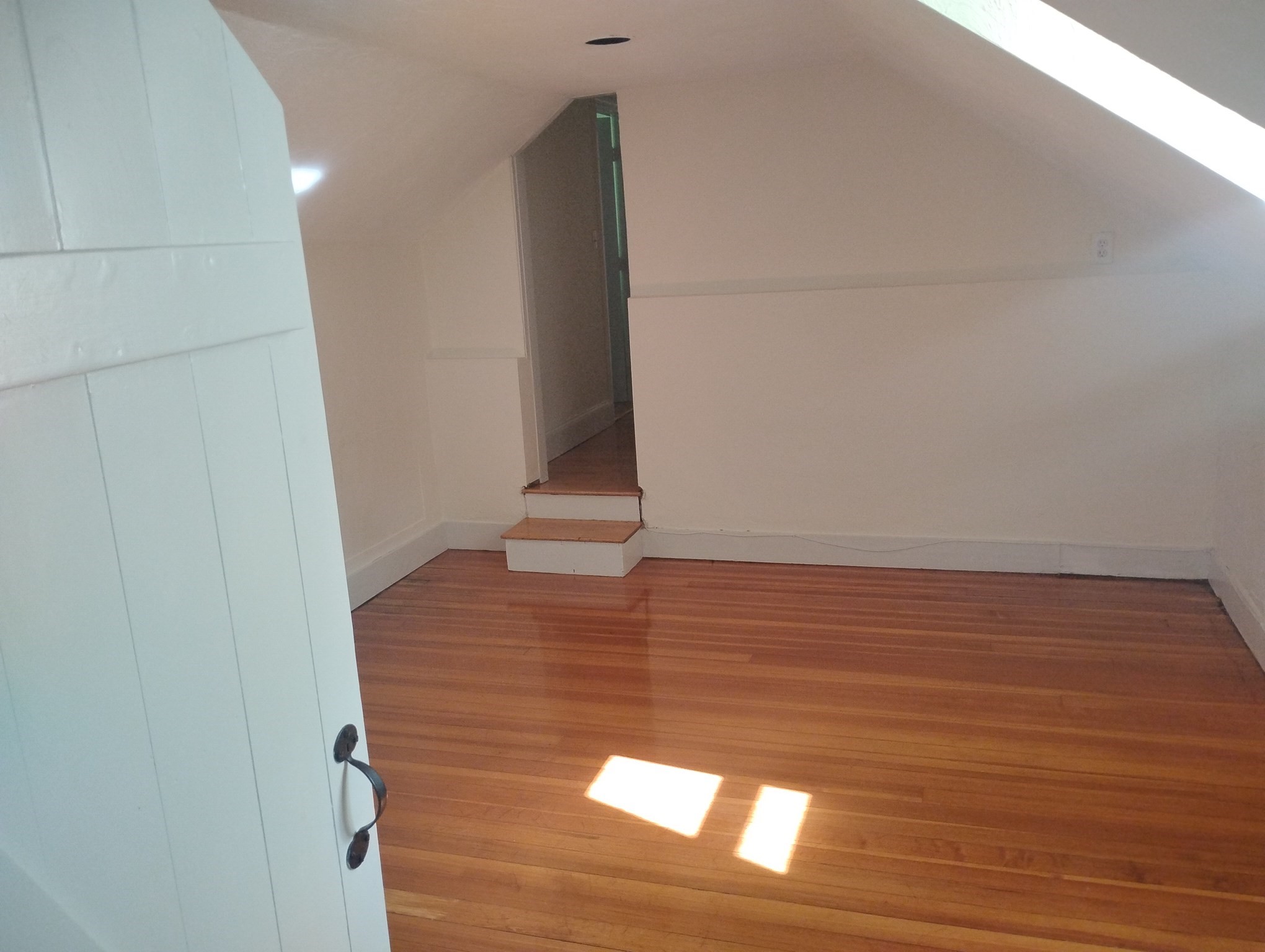 882 Main Street, Unit 2 Reading, MA 01867 - Photo 13 of 15 Gallery Image 13