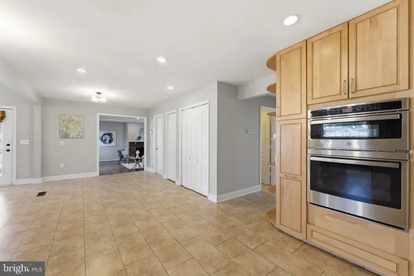 $950,000 | 712 Brandon Green Drive, Silver Spring, MD 20904