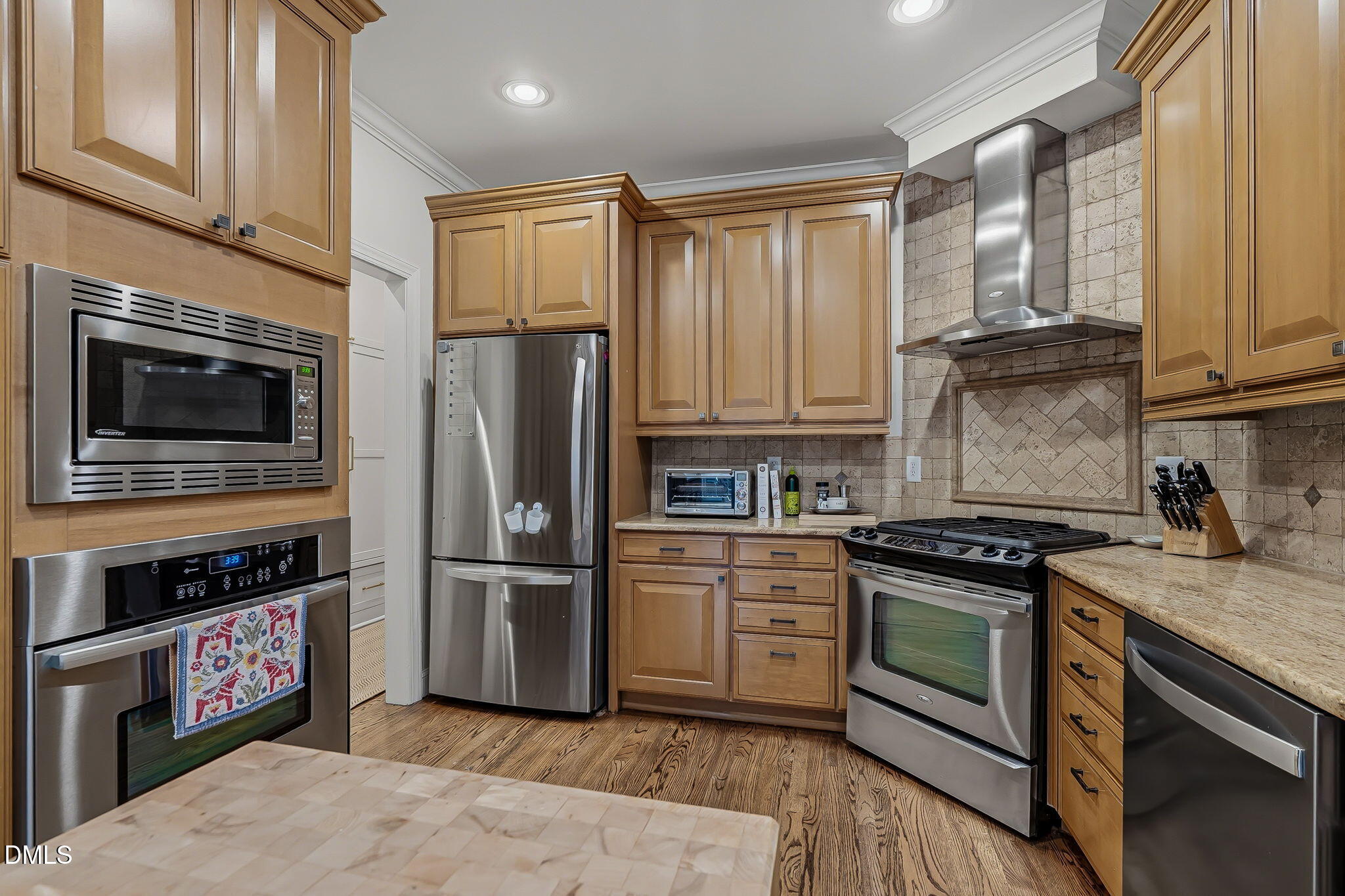 5704 Wild Orchid Trail Raleigh, NC 27613 - Photo 22 of 54