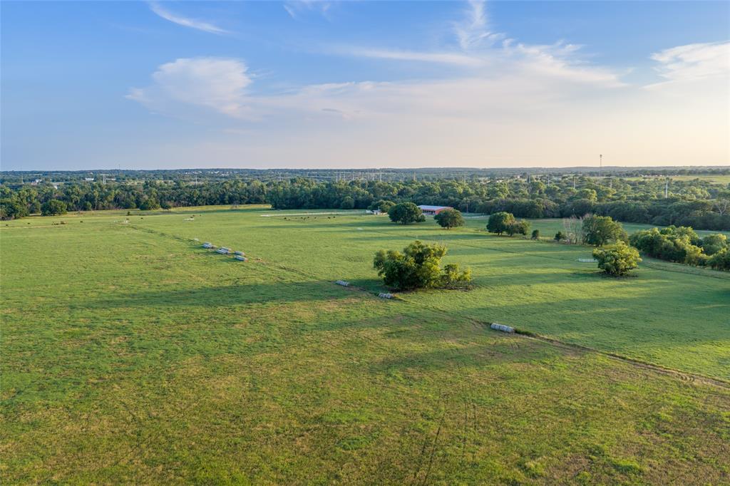 449 Private Road 4670 Rhome, TX 76078 - Photo 9 of 39