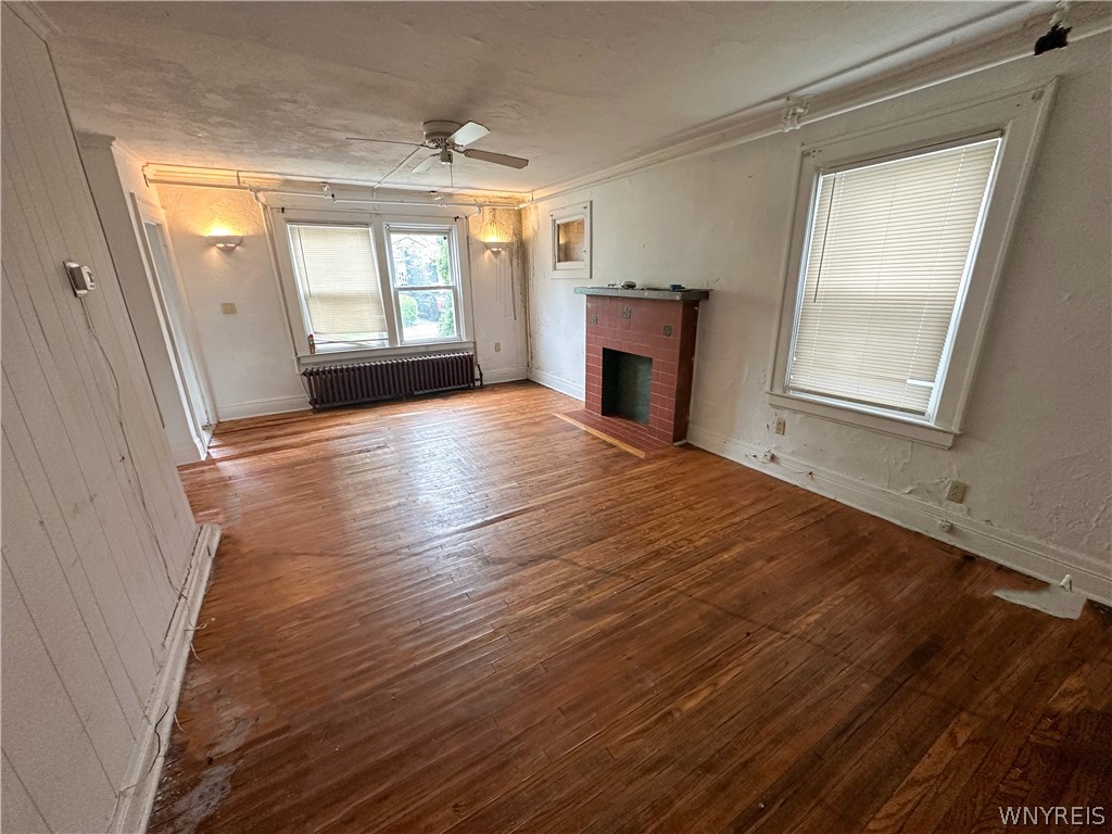 32 Custer Street Buffalo, NY 14214 - Photo 3 of 17