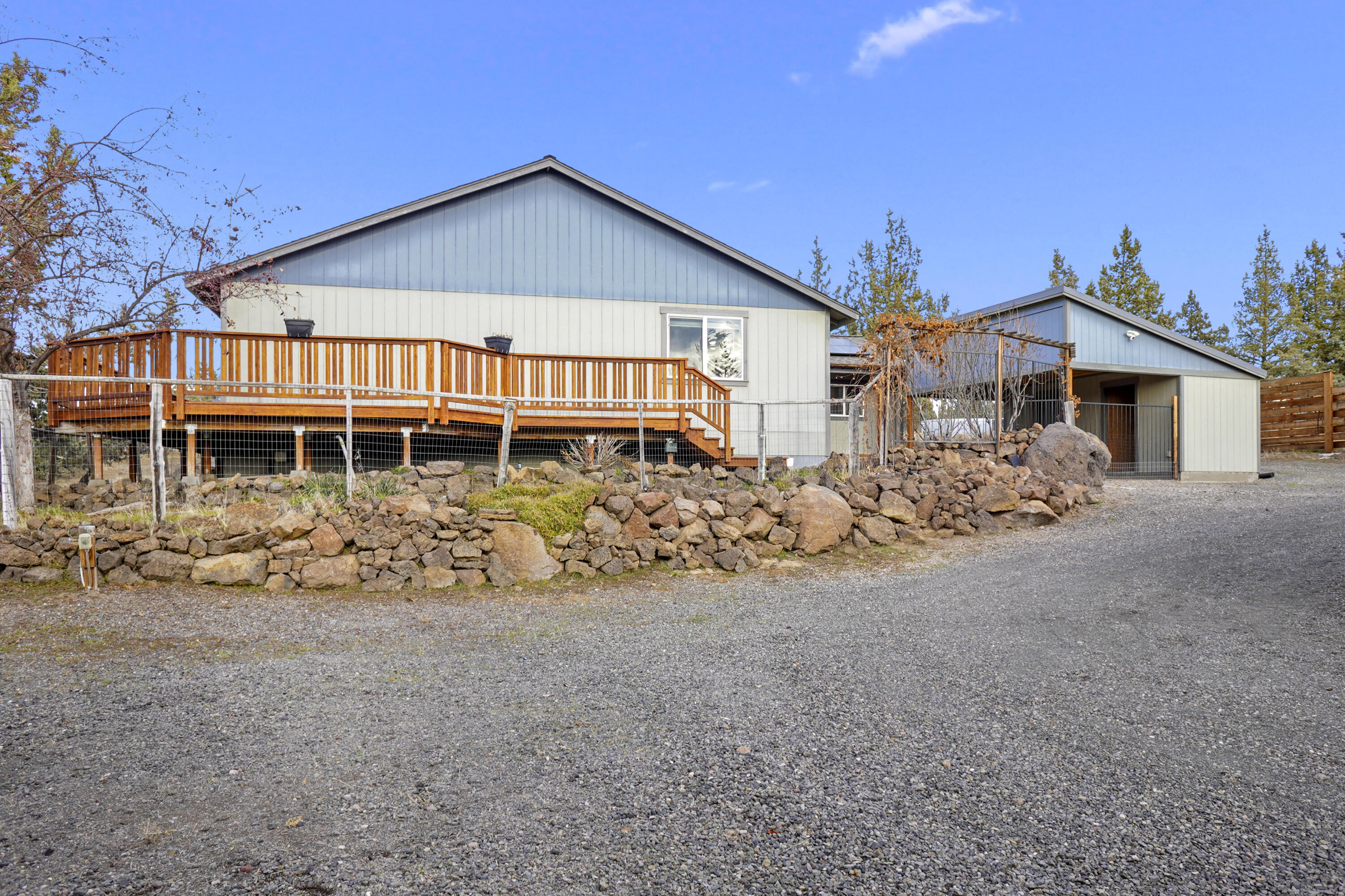 8736 Southwest Shad Road Terrebonne, OR 97760 - Photo 1 of 34 1