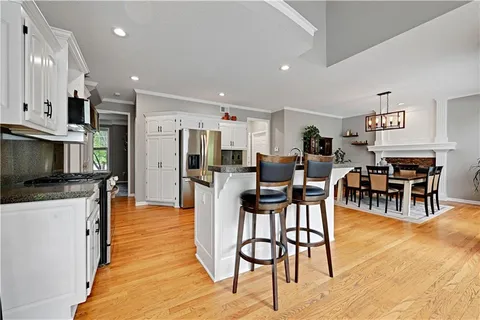 $740,000 | 8520 West 142nd Street, Overland Park, KS 66223