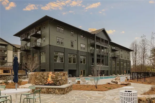 $1,707 | 2920 Frontage Road, Unit 4203, Oakwood, GA 30566