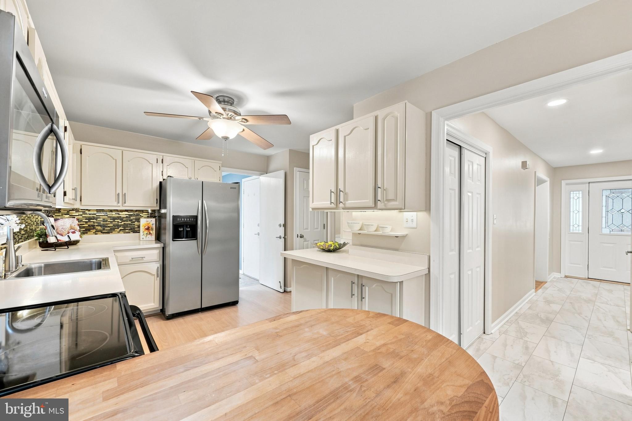 1500 Arbor View Road Silver Spring, MD 20902 - Photo 13 of 46 Kitchen