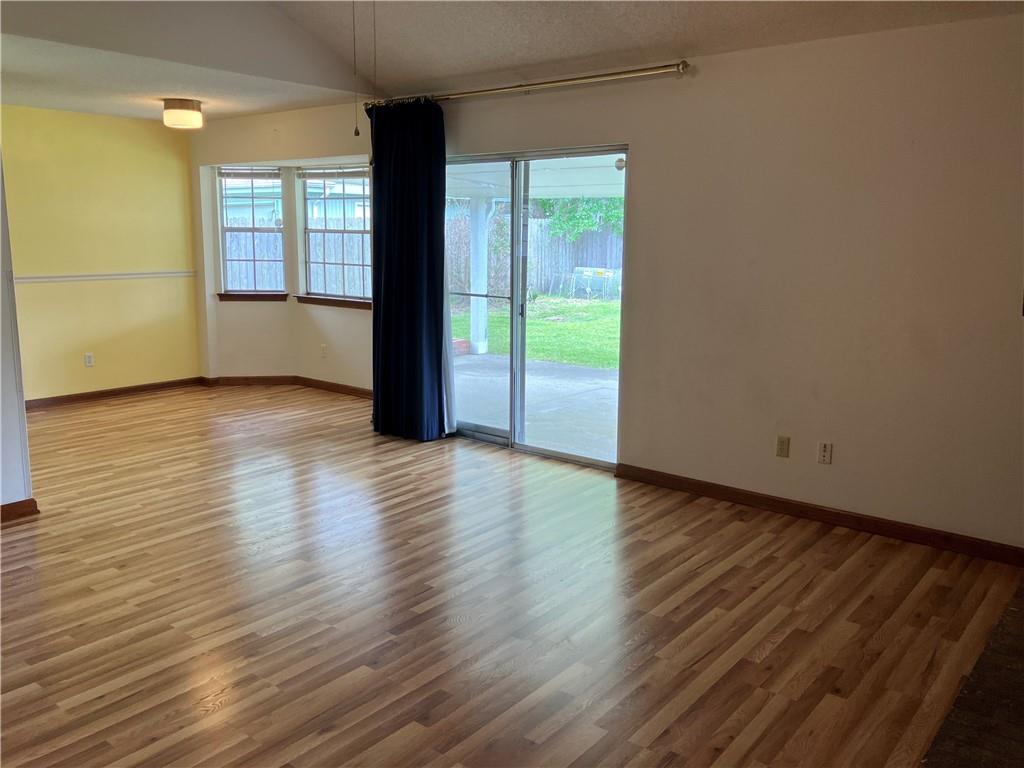 114 Crescentwood Loop Slidell, LA 70458 - Photo 5 of 15