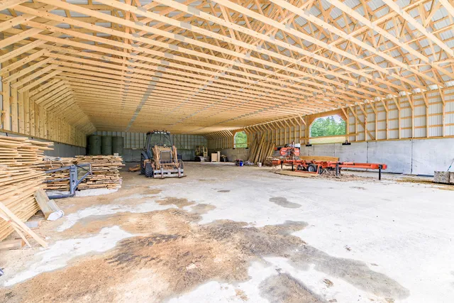 $565,000 | 672-700 Brooks Road, Knox, ME 04986