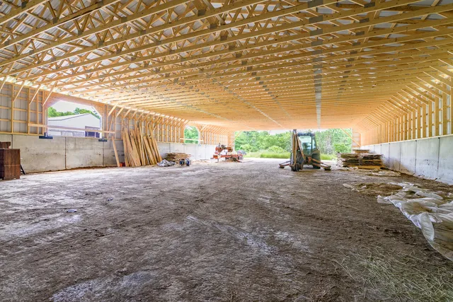 $565,000 | 672-700 Brooks Road, Knox, ME 04986