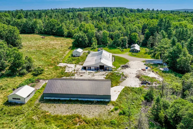 $565,000 | 672-700 Brooks Road, Knox, ME 04986