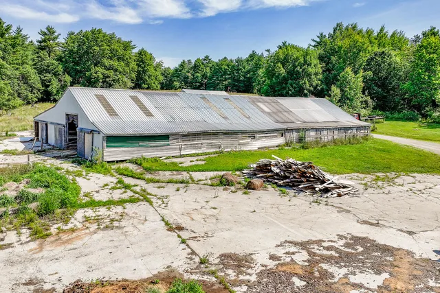 $565,000 | 672-700 Brooks Road, Knox, ME 04986