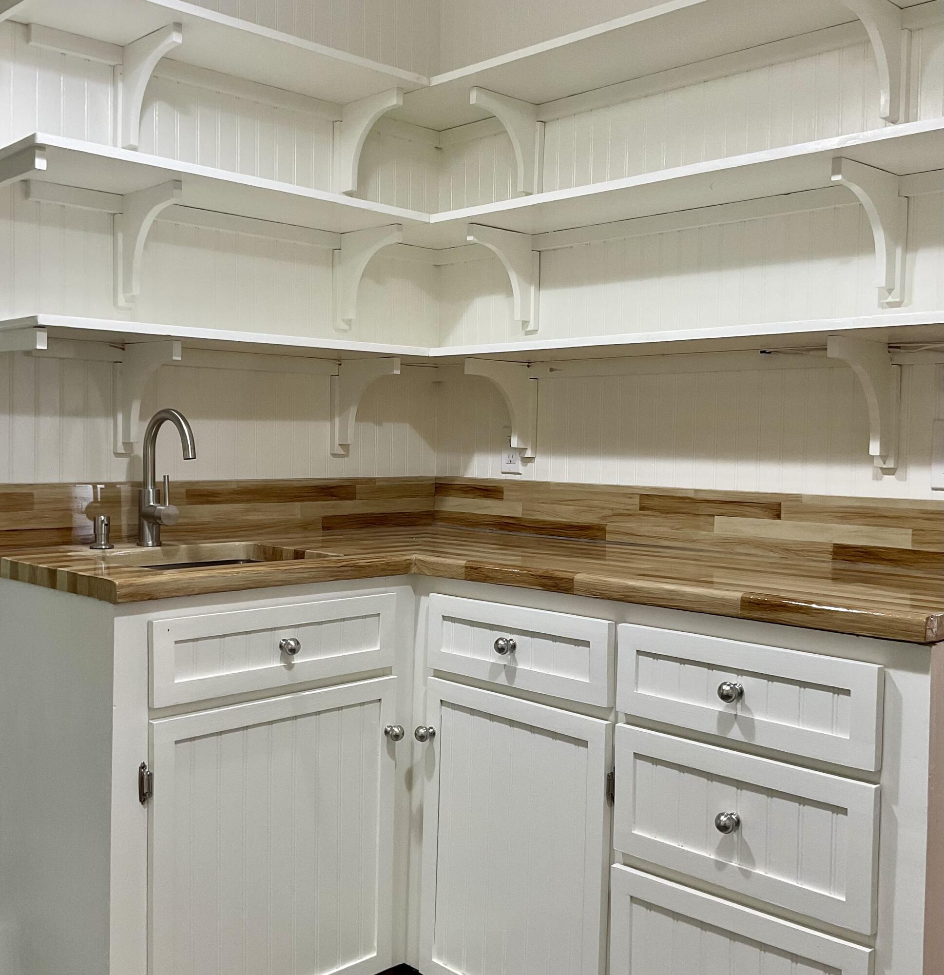 265 Lawrence Road Pownal, ME 04069 - Photo 20 of 45 BUTLER PANTRY