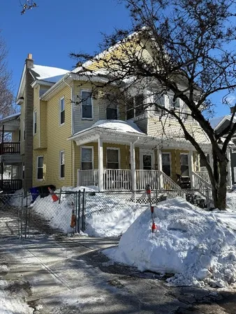 $374,900 | 31-33 Suffolk Street, Springfield, MA 01109