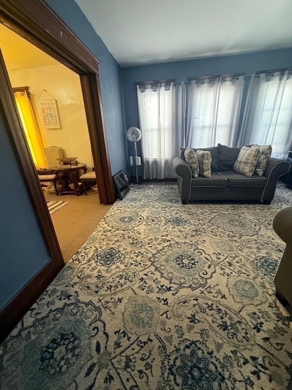 31-33 Suffolk Street Springfield, MA 01109 - Photo 16 of 36