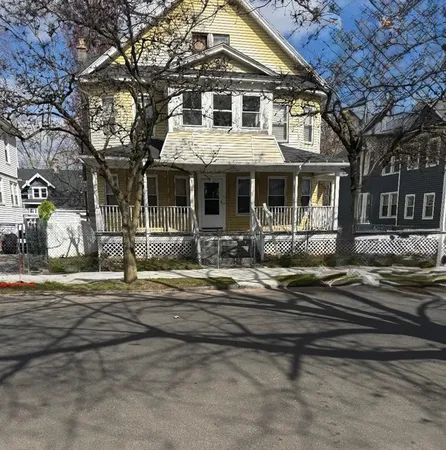 $374,900 | 31-33 Suffolk Street, Springfield, MA 01109