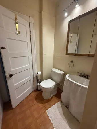 $374,900 | 31-33 Suffolk Street, Springfield, MA 01109