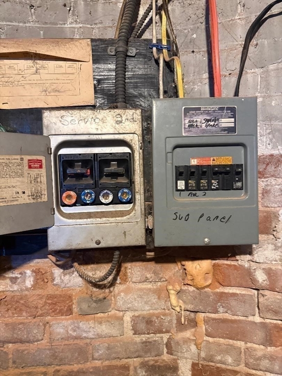 31-33 Suffolk Street Springfield, MA 01109 - Photo 36 of 36