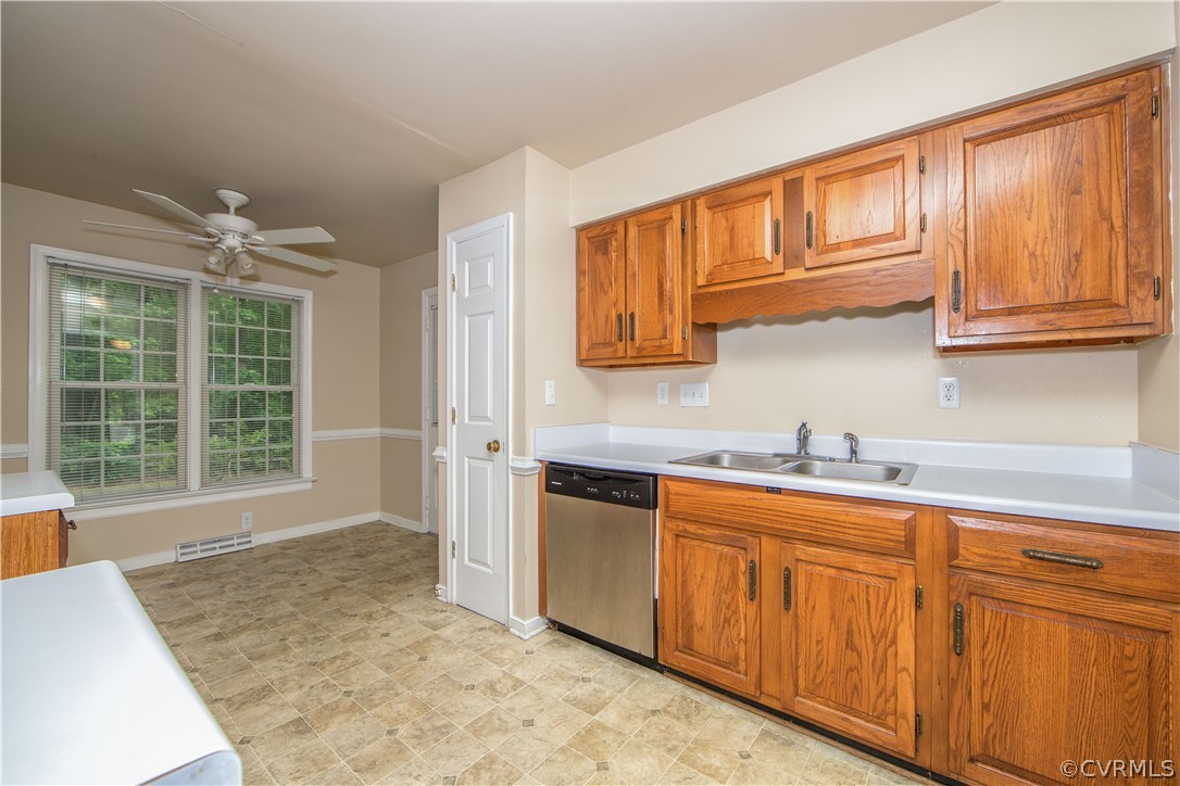 4325 Brixton Road Chesterfield, VA 23832 - Photo 5 of 19 ... space for your table for everyday dining.