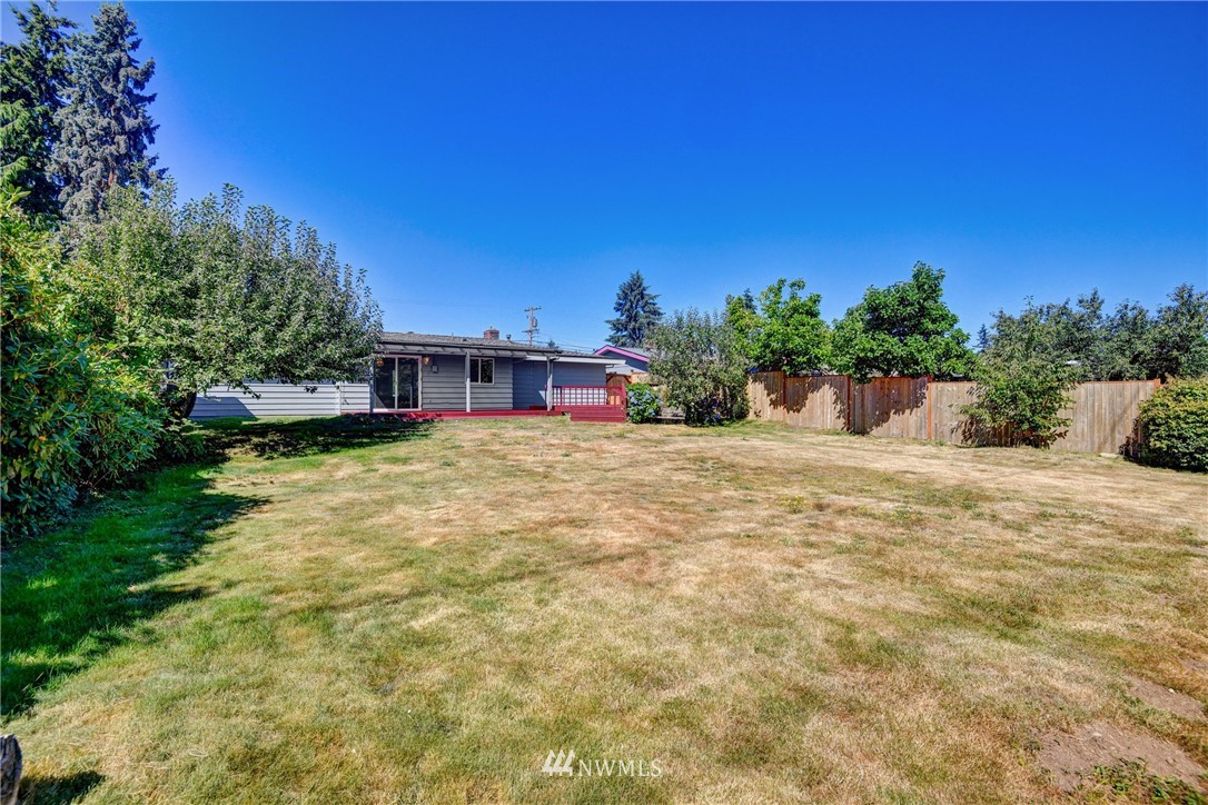 10228 126th Avenue Southeast Renton, WA 98056 - Photo 22 of 26 Gallery Image 22
