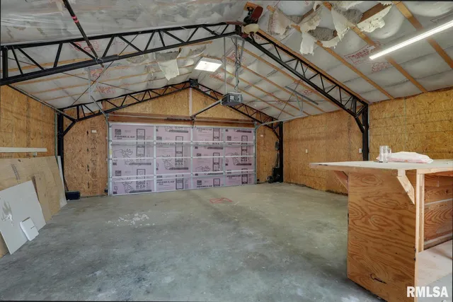 $165,000 | 2219 Lind Street, Quincy, IL 62301