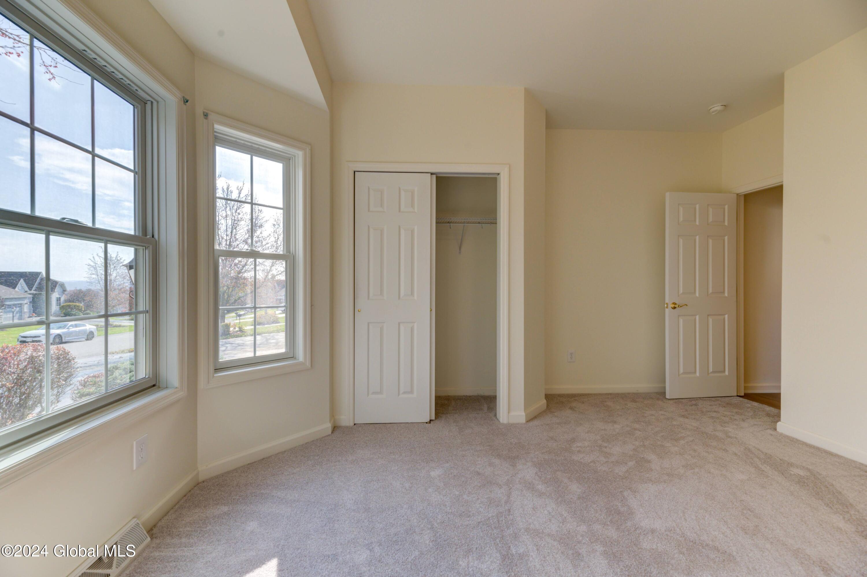 17 Hampton Circle Halfmoon, NY 12118 - Photo 27 of 53 Bedroom