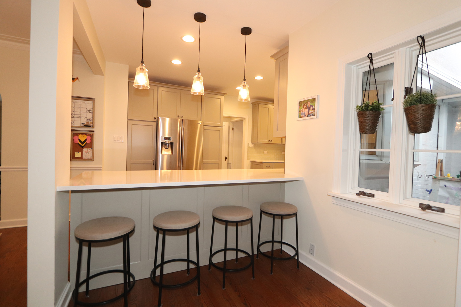 391 Downing Road Riverside, IL 60546 - Photo 12 of 49