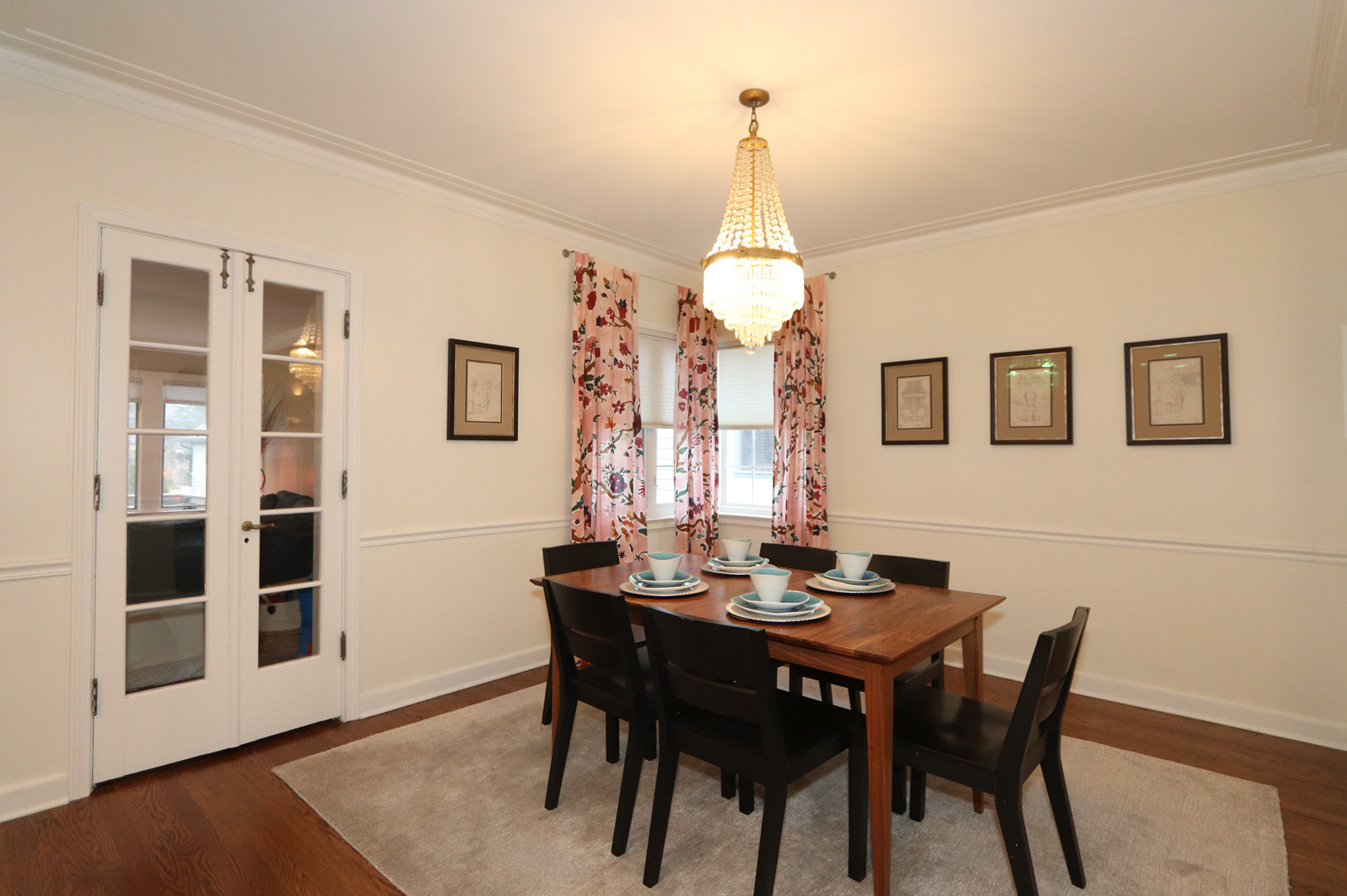 391 Downing Road Riverside, IL 60546 - Photo 8 of 49