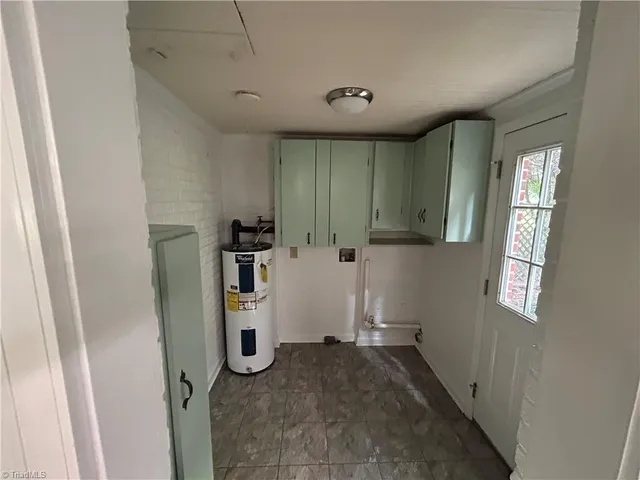 $1,450 | 3303 Sandy Ridge Road, Colfax, NC 27235