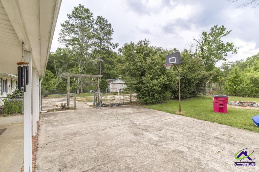 184 Davis Road Knoxville, GA 31050 - Photo 31 of 35 Gallery Image 31