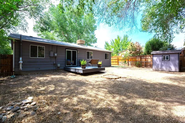 $419,500 | 845 Logan Court, Palisade, CO 81526