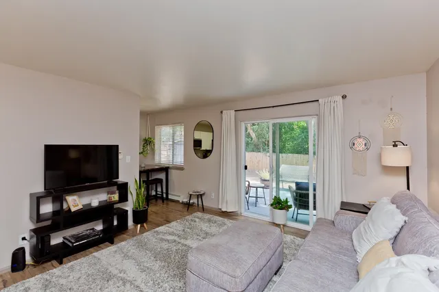 $419,500 | 845 Logan Court, Palisade, CO 81526