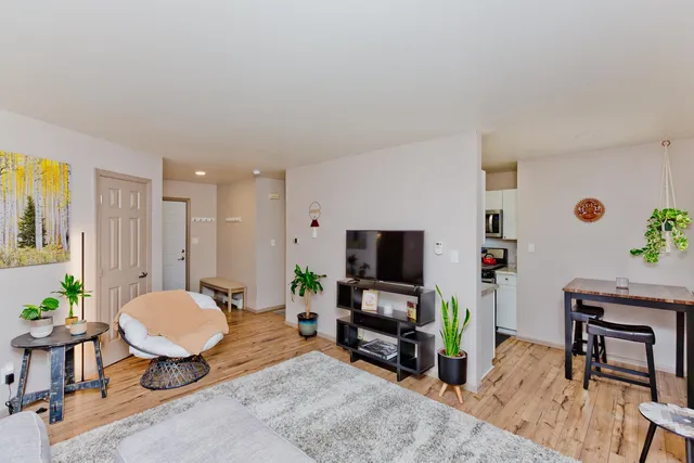 $419,500 | 845 Logan Court, Palisade, CO 81526