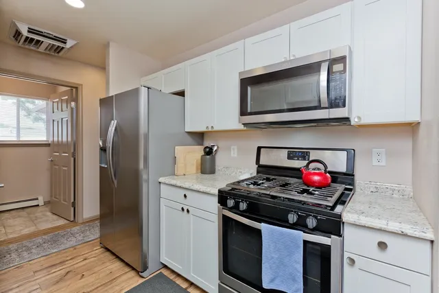 $419,500 | 845 Logan Court, Palisade, CO 81526