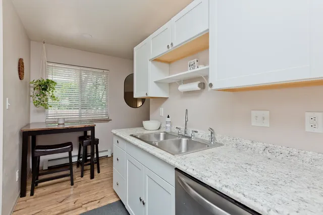 $419,500 | 845 Logan Court, Palisade, CO 81526