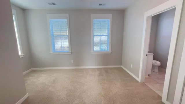 $3,095 | 223 Gnarly Oak Lane, Summerville, SC 29485