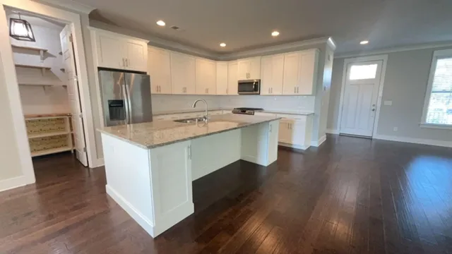 $3,095 | 223 Gnarly Oak Lane, Summerville, SC 29485