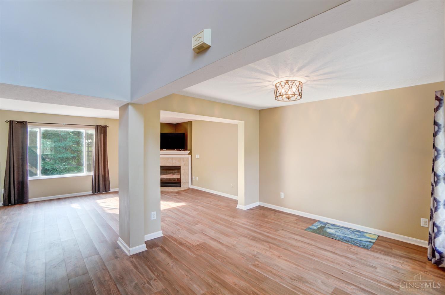 1571 Creekside Road Amelia, OH 45102 - Photo 10 of 17 Gallery Image 10