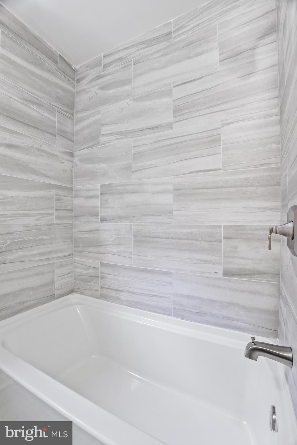 2253 Linden Avenue Atco, NJ 08004 - Photo 15 of 21