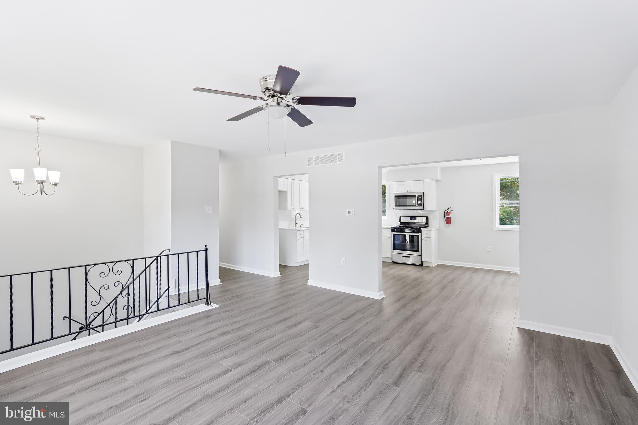 2253 Linden Avenue Atco, NJ 08004 - Photo 3 of 21