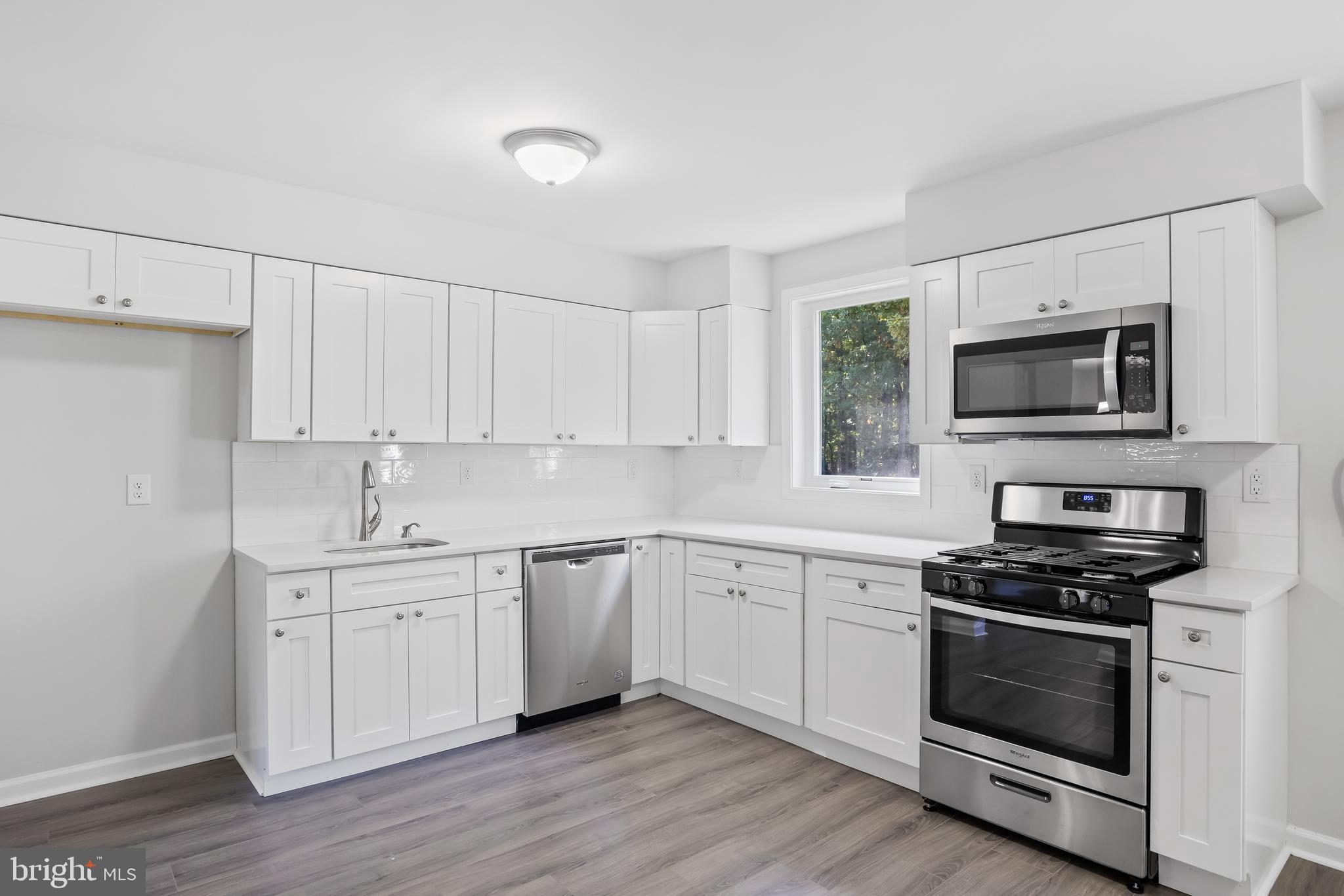 2253 Linden Avenue Atco, NJ 08004 - Photo 5 of 21