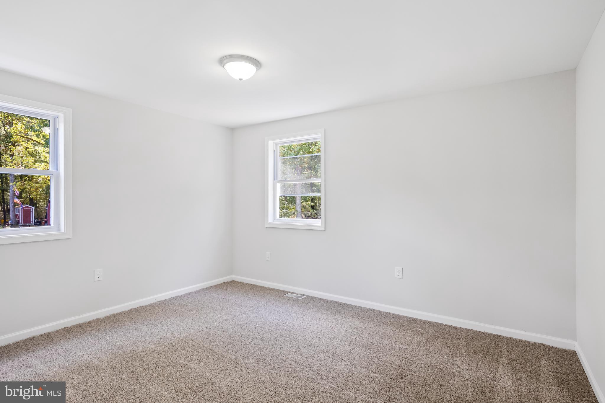 2253 Linden Avenue Atco, NJ 08004 - Photo 9 of 21