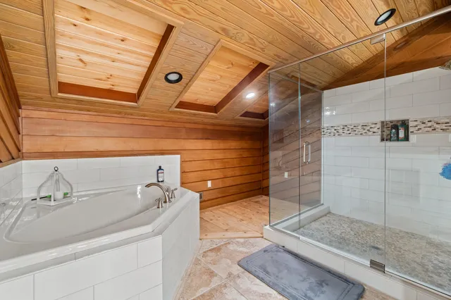 $945,000 | 120 River Trace Drive, Iuka, MS 38852