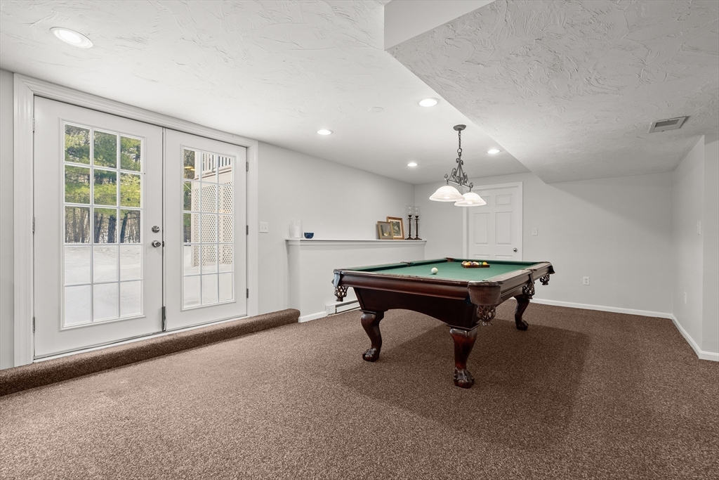 7 Huckleberry Road Hopkinton, MA 01748 - Photo 34 of 41