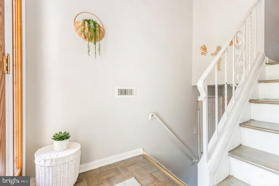 916 Abington Road Cherry Hill, NJ 08034 - Photo 16 of 25 Gallery Image 16