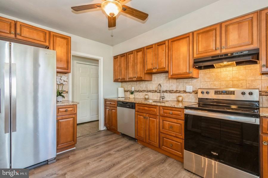 916 Abington Road Cherry Hill, NJ 08034 - Photo 9 of 25 Gallery Image 9