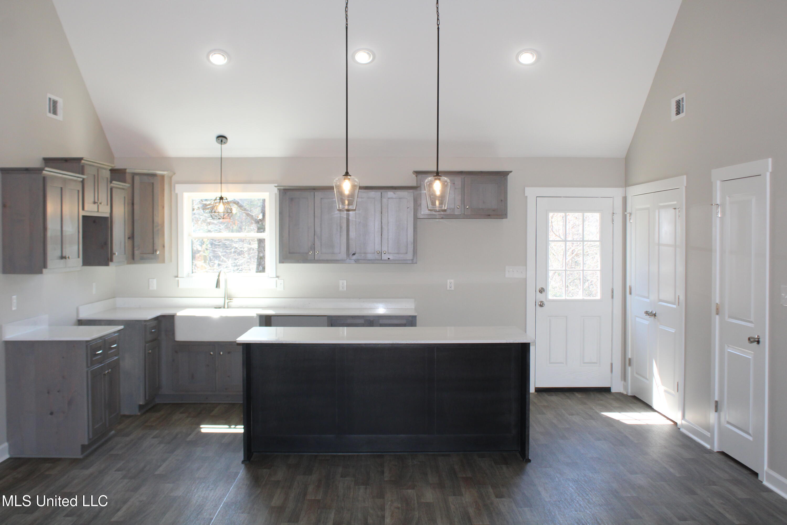 3775 Hernando Road Holly Springs, MS 38635 - Photo 15 of 32 IMG_7351