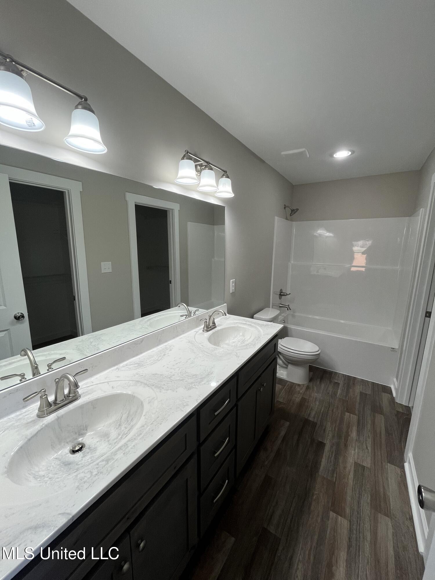 3775 Hernando Road Holly Springs, MS 38635 - Photo 32 of 32 IMG_7596 (1)