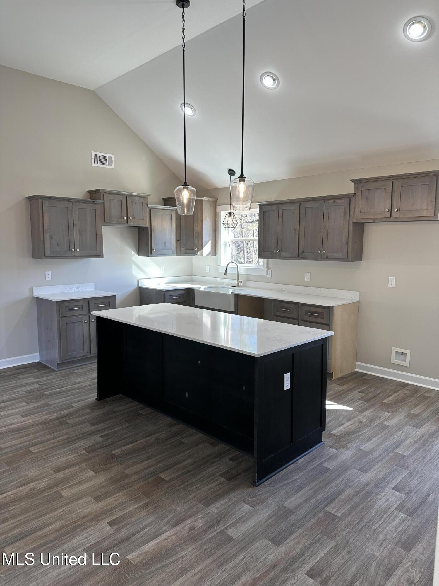 3775 Hernando Road Holly Springs, MS 38635 - Photo 6 of 32 IMG_0428