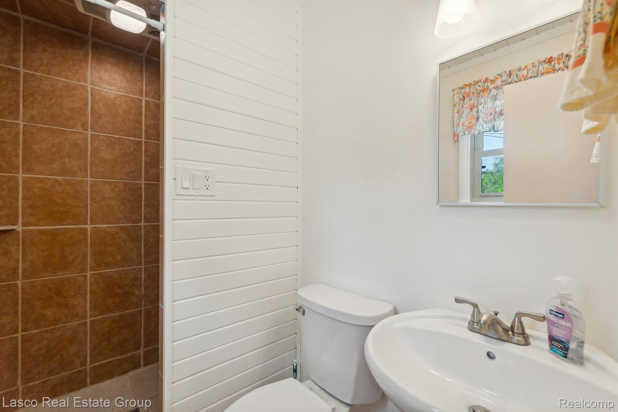 1038 Turrill Road Lapeer, MI 48446 - Photo 25 of 43 Gallery Image 25